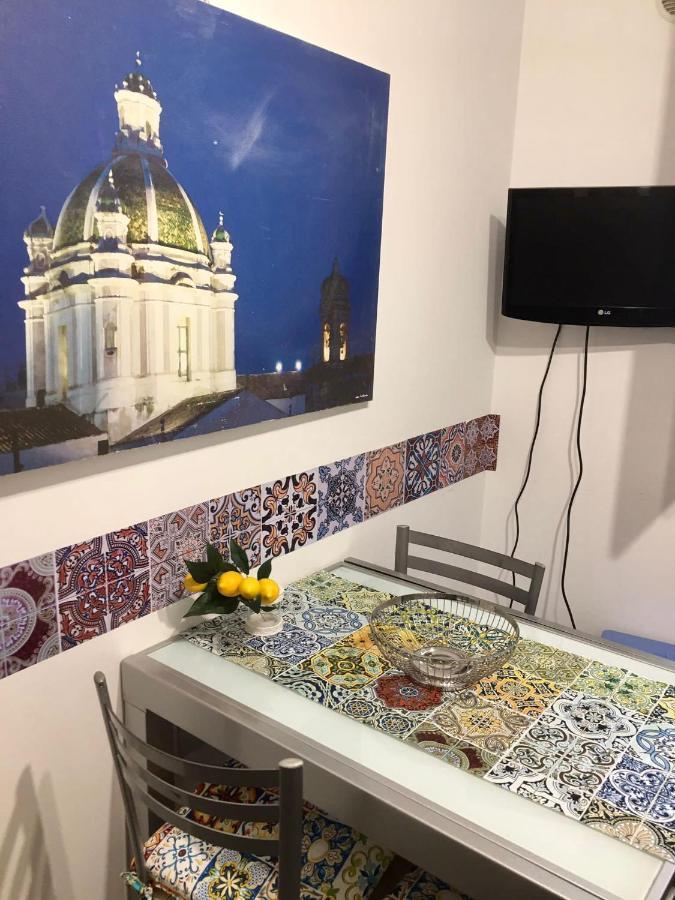 La Colombaia Apartment Trapani Bagian luar foto